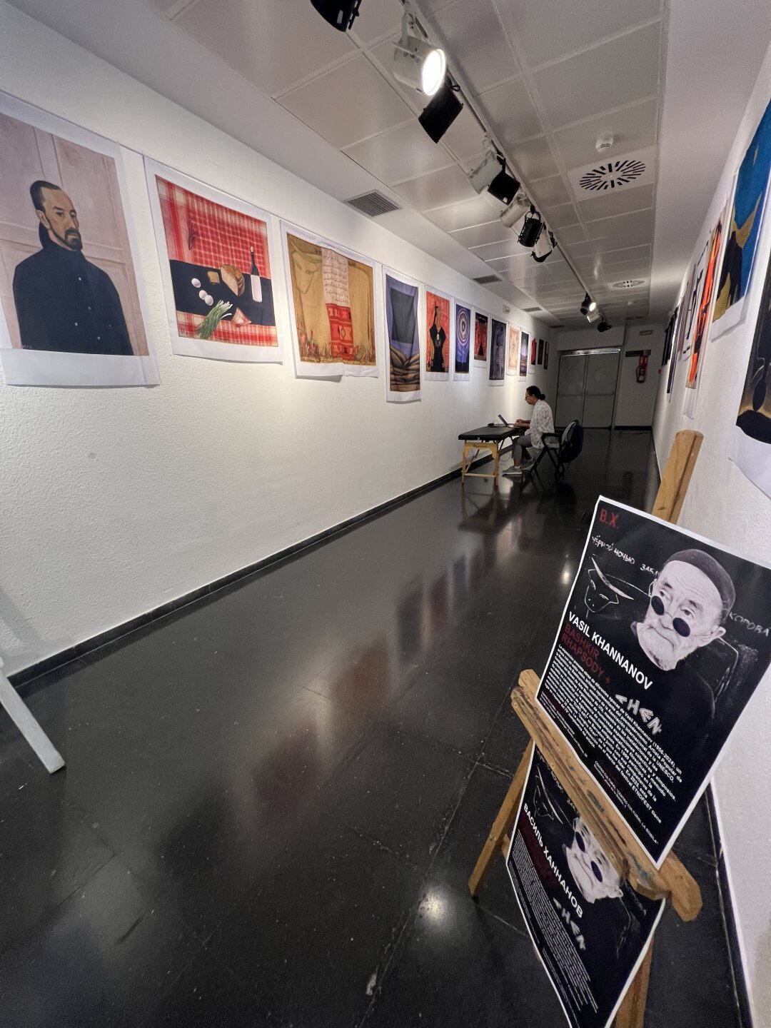 Площадки украсили картины художников Башкортостана