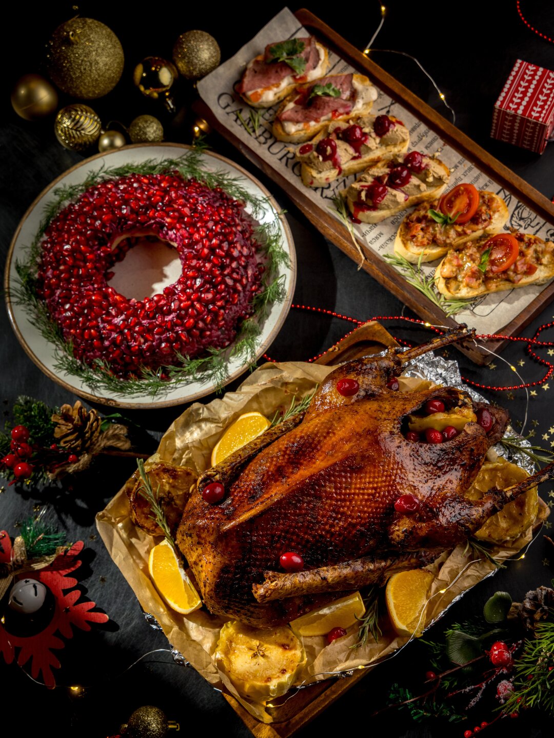 Новогодний стол в пабе Morris