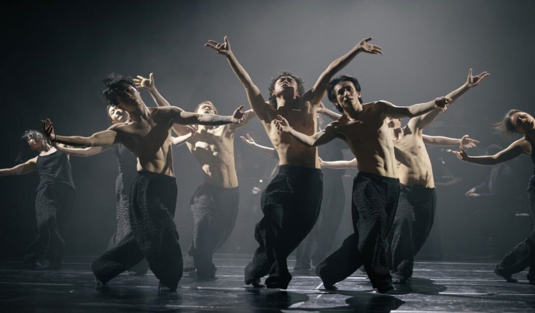 спектакль «Сати/Весна священная»