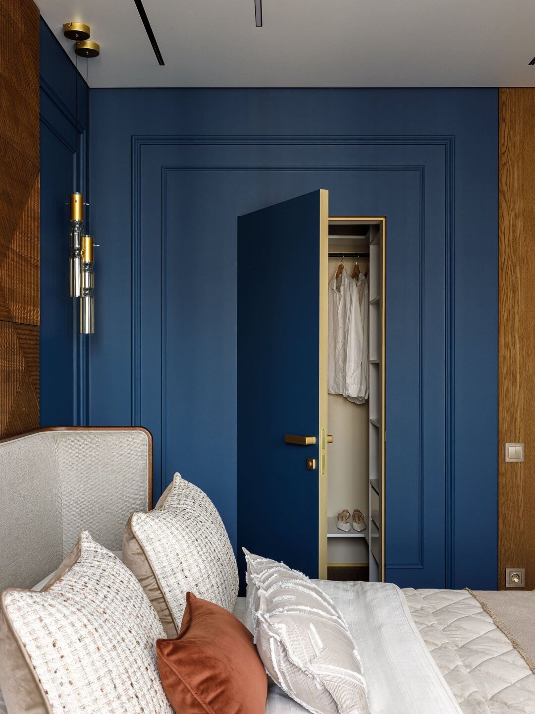 Двери от компании «Волховец»