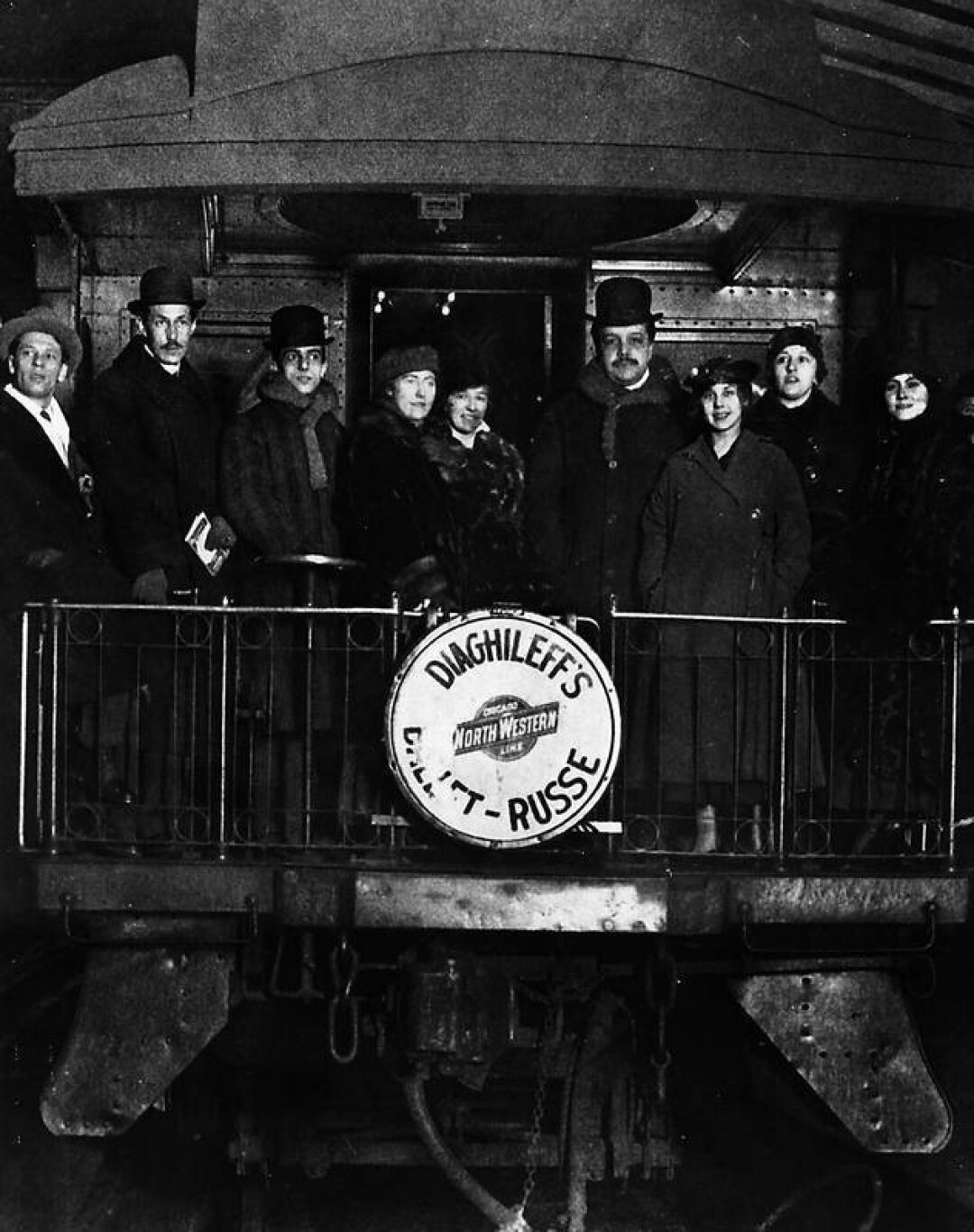 Сергей Дягилев и команда «Русских сезонов»