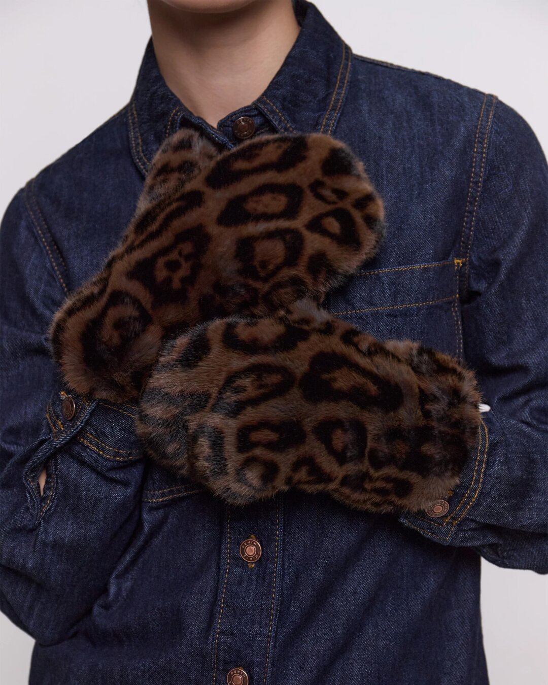 Only Me, 6 980 руб.