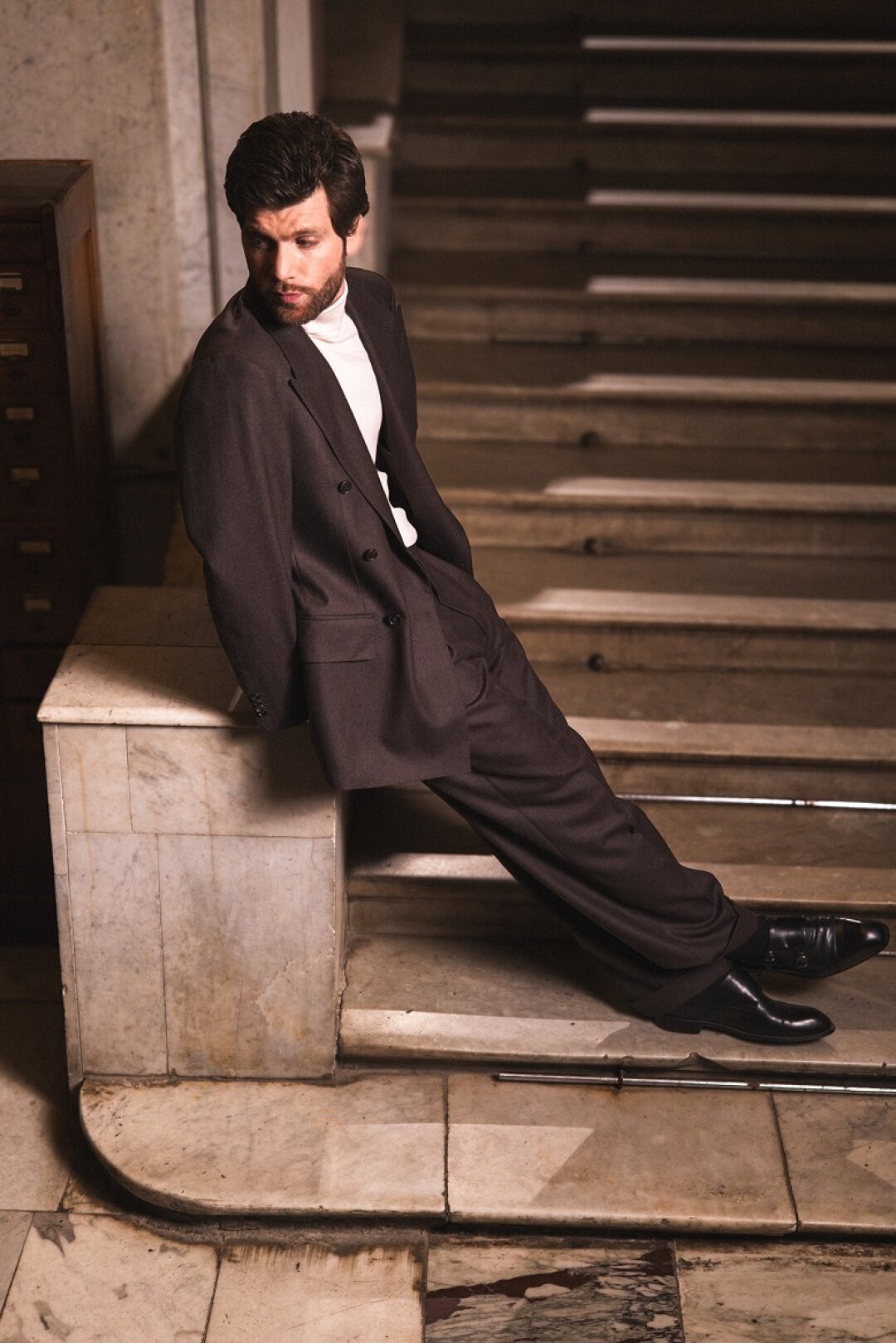 Костюм Cerca Trova, 90 000 руб.