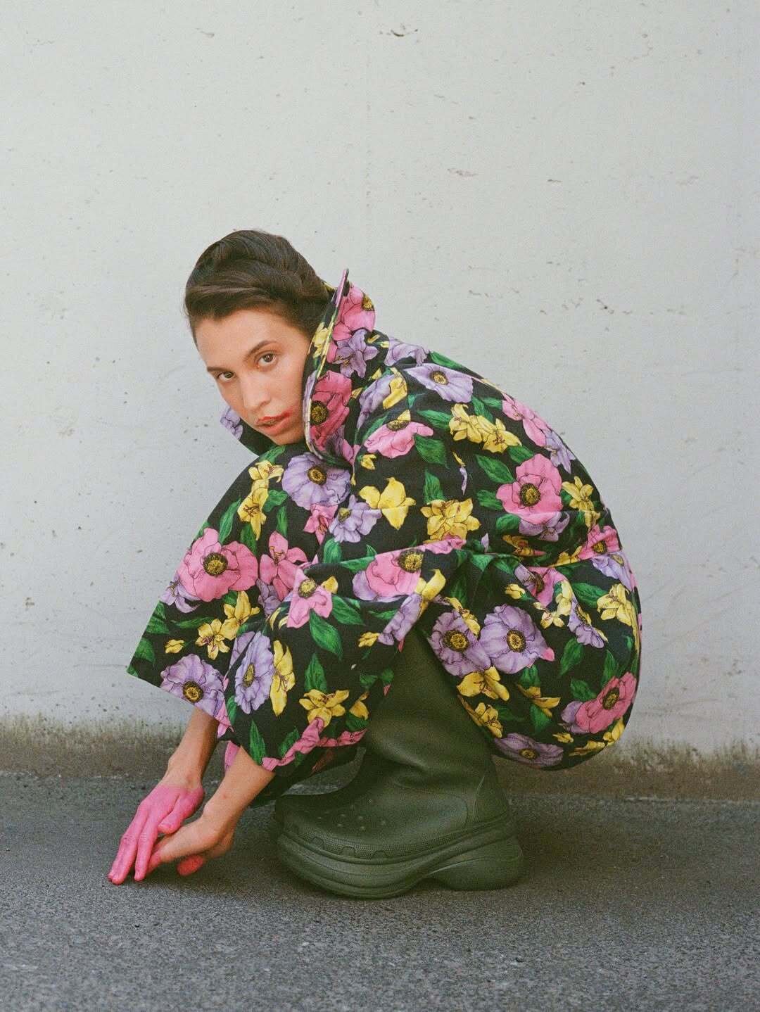 Пальто Balenciaga из PifPaf Supershop. Фото: Ира Коломина