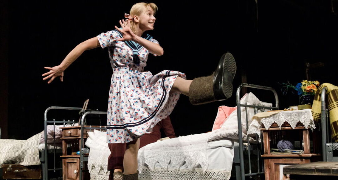 Спектакль «Девчата»