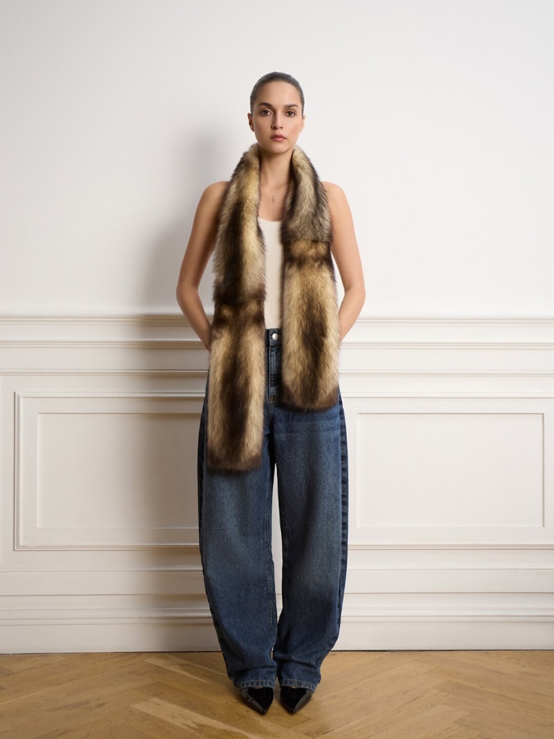 Шарф UPC! I did it again, 90 000 руб.