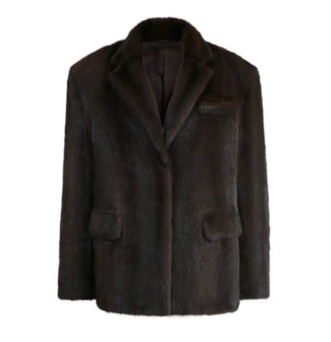 Жакет Fem, 280 000 руб. (предзаказ)