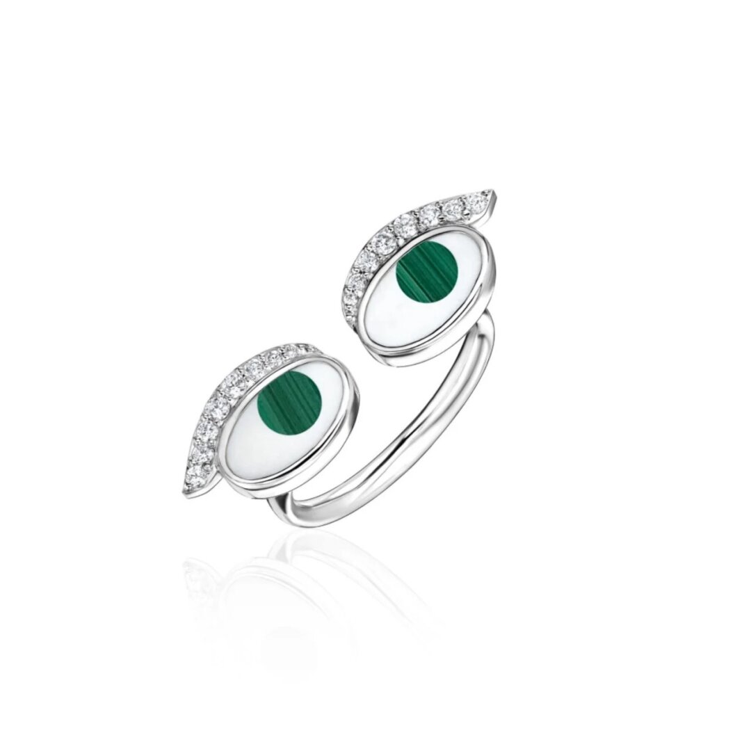 Кольцо с малахитом Letters&Stones, 315 000 руб.