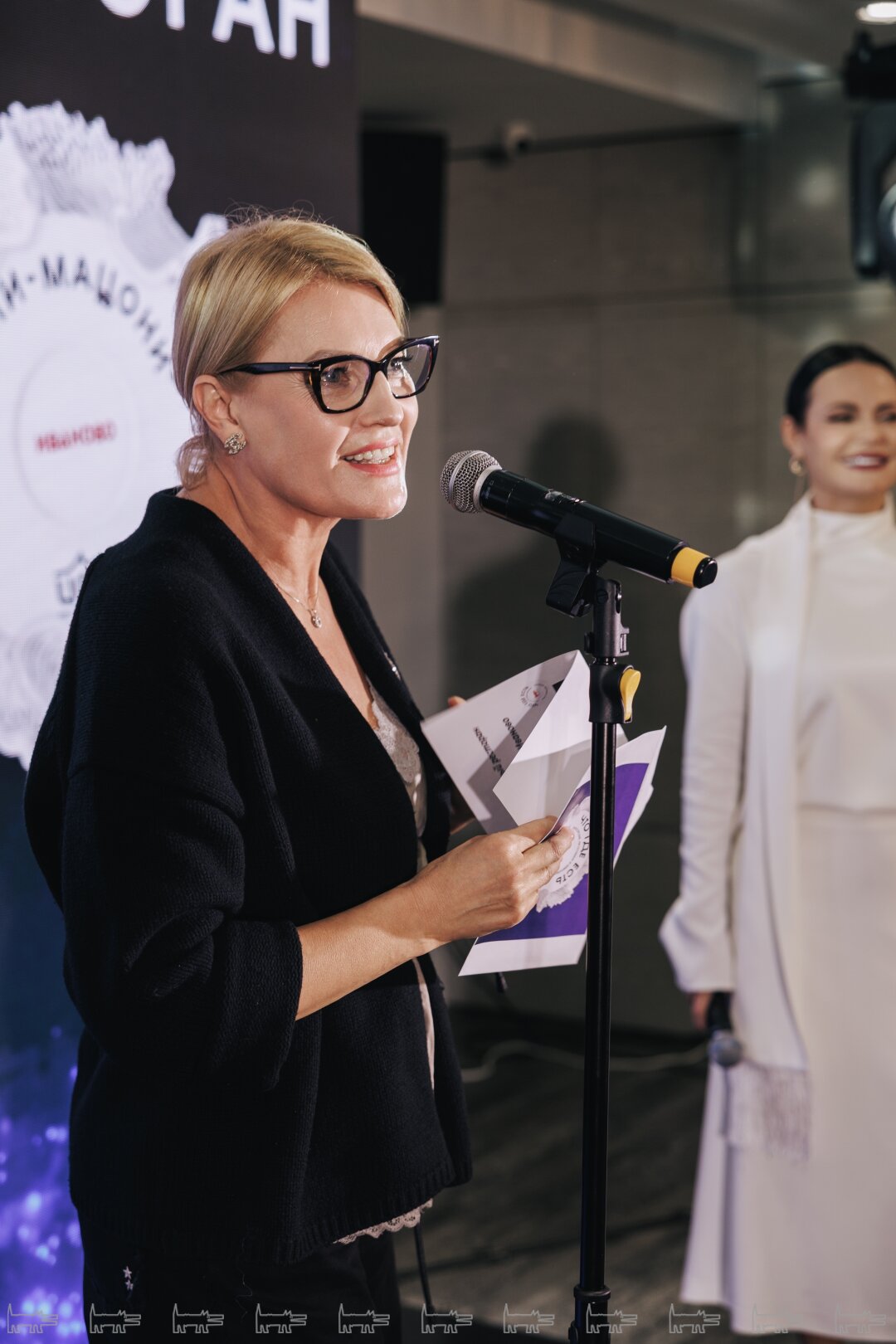 Юлия Заяц (Логинова), ресторанный обозреватель, ⁠бизнес-тренер в сфере клиентского сервиса и лидерства, ⁠консультант по стратегии развития компаний