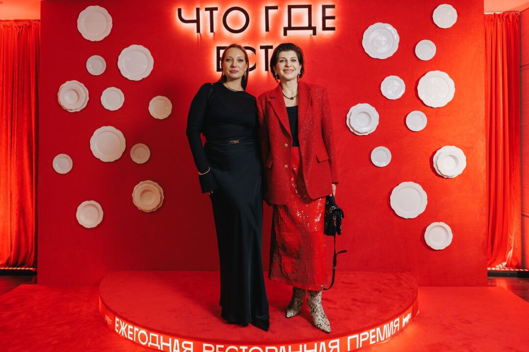 Мария Хидирова, Мила Ержанова