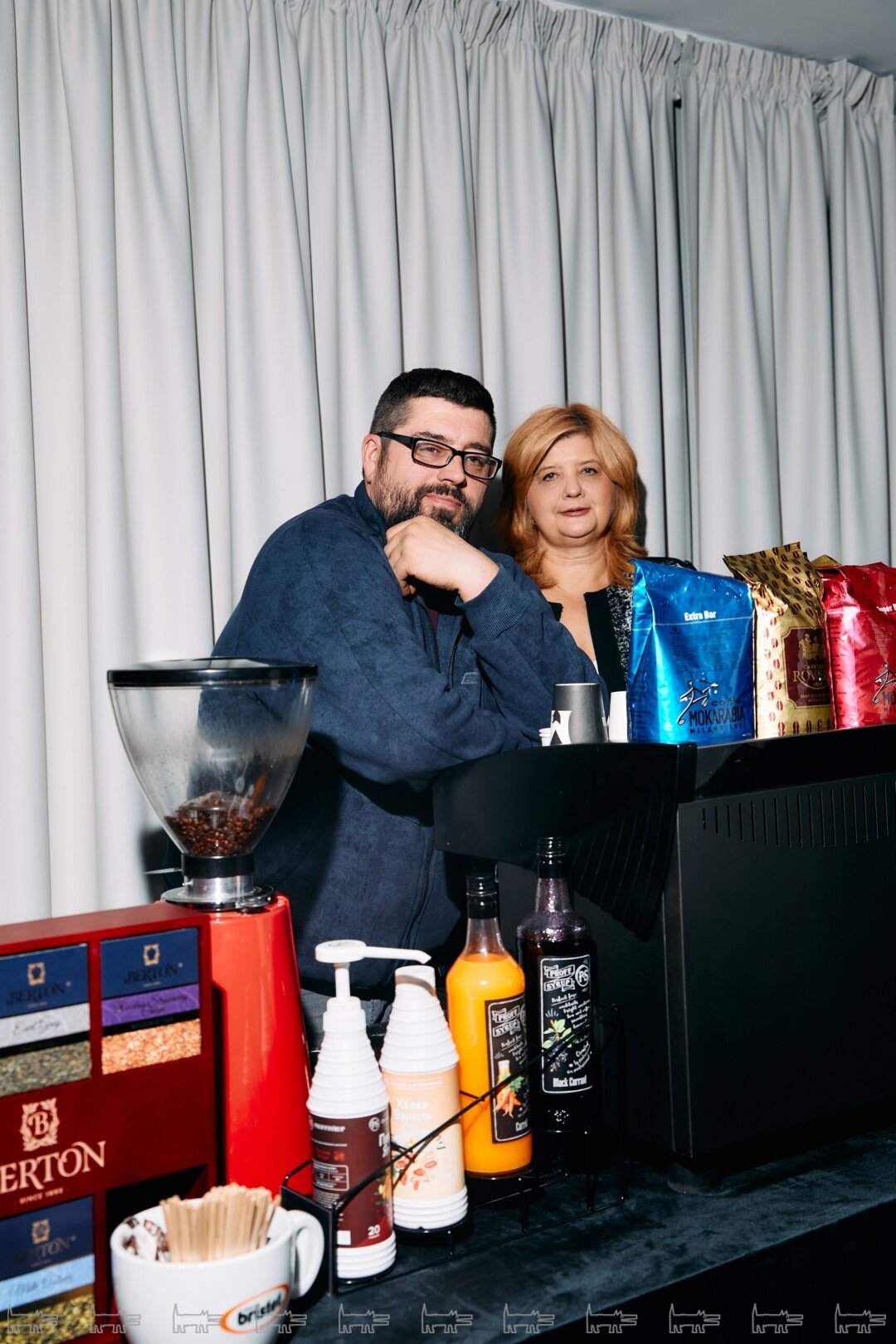 Александр Тюрин, Ирина Чечнева, партнер мероприятия «Мастер кофе»