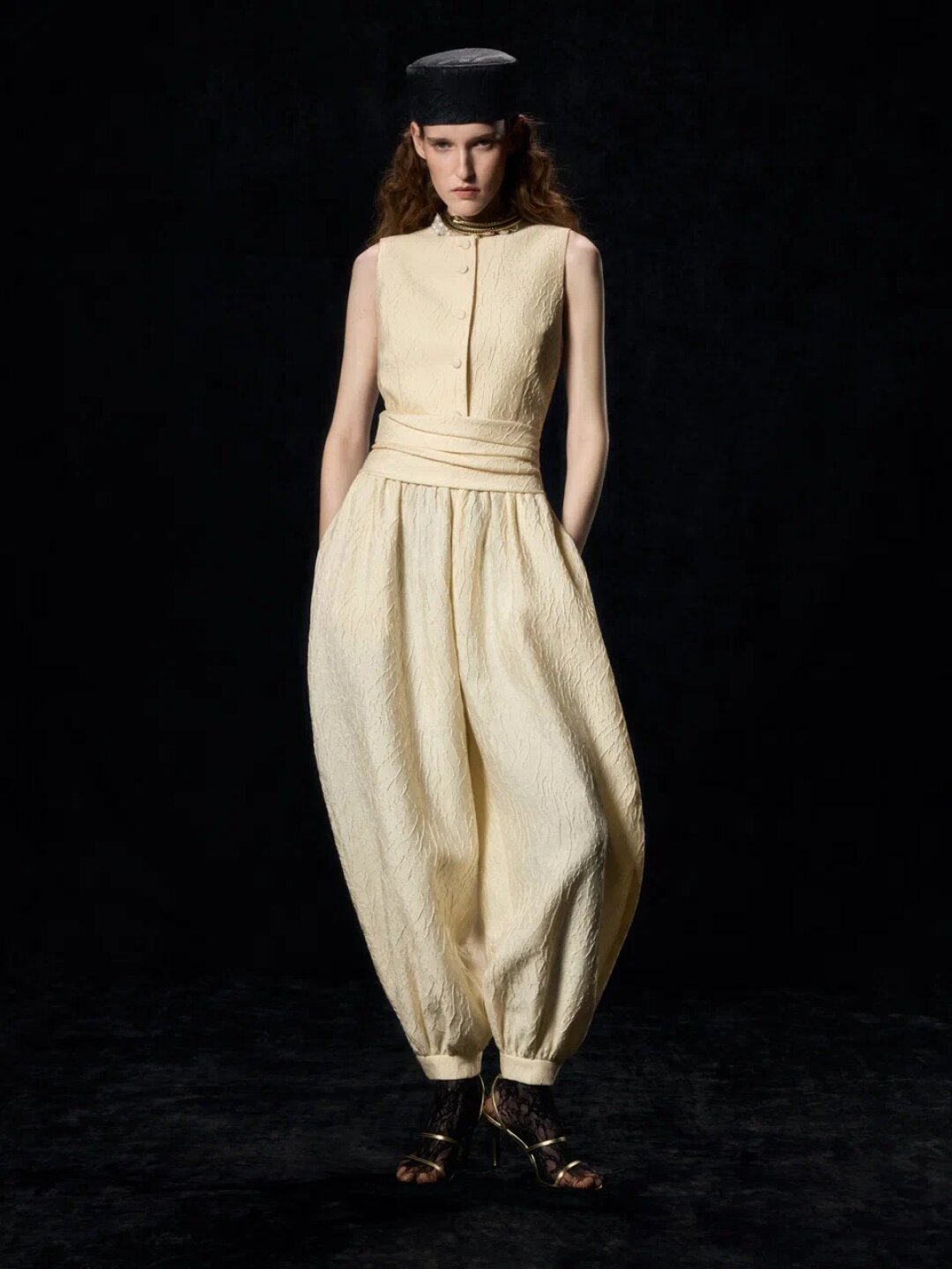 Брюки Present & Simple, 39 990 руб.