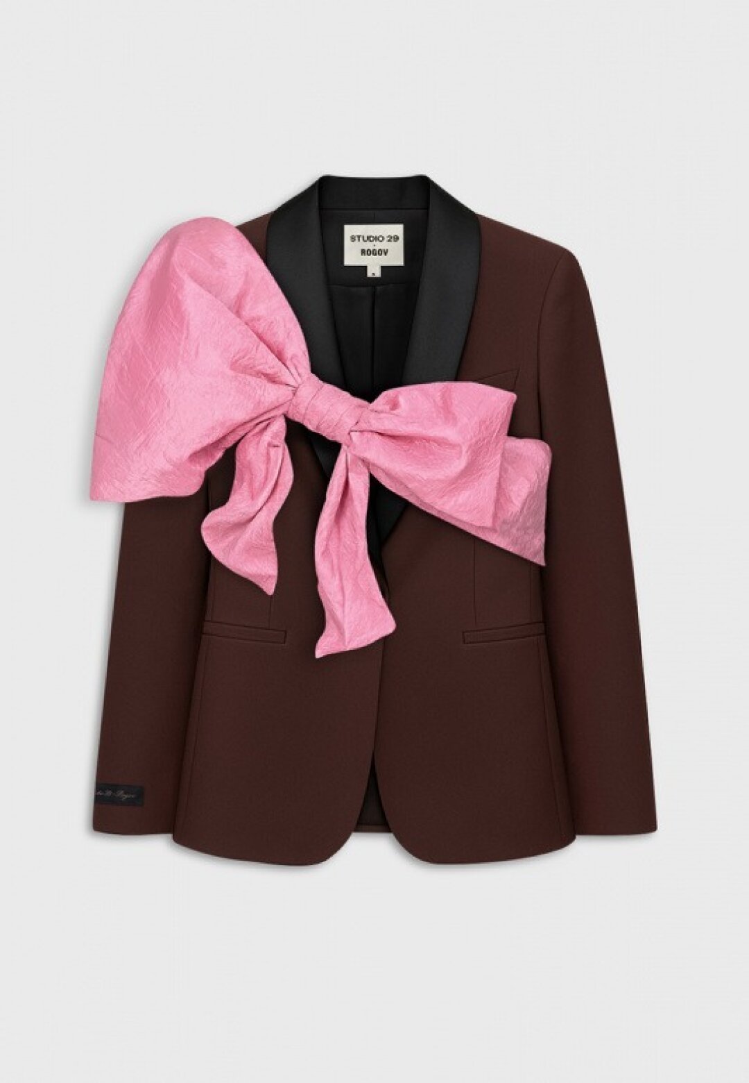 Studio 29, 23 900 руб.