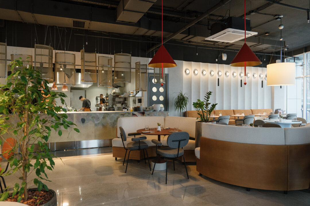 Интерьер бистро «Август»