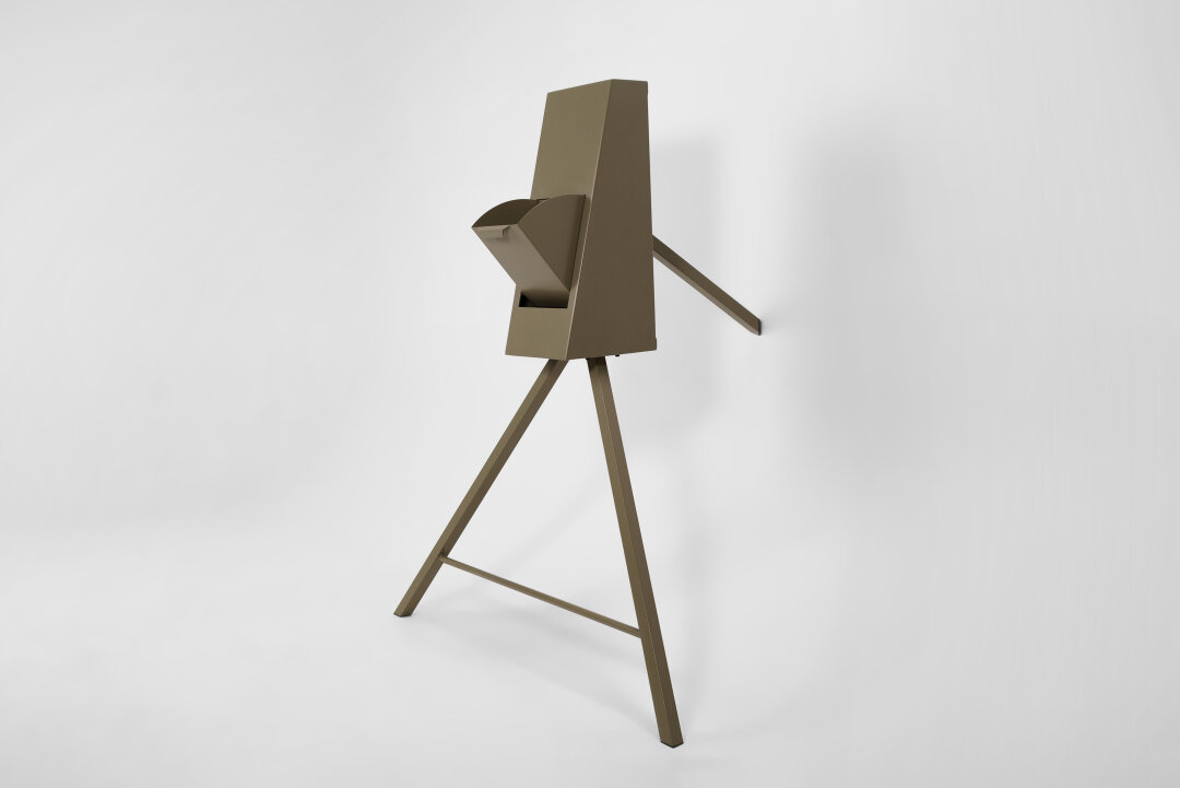 Скульптуры-хранилища для проекта «Все исчезнет» в рамках премии «Художник года 2023» по версии фонда Cosmoscow. Фото: Анатолий Козьма.