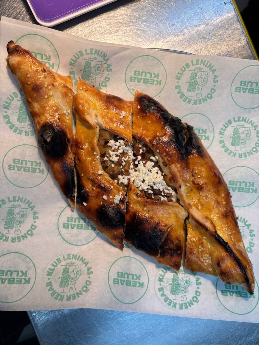 Пиде с лесными грибами в Kebab Klub