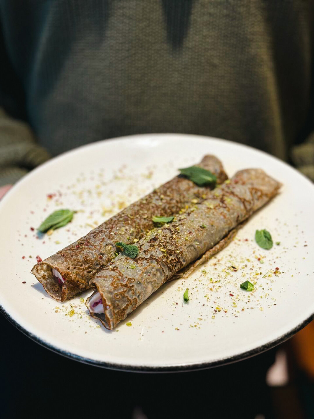 Блины из черемуховой муки с малиной в «Игрушках»