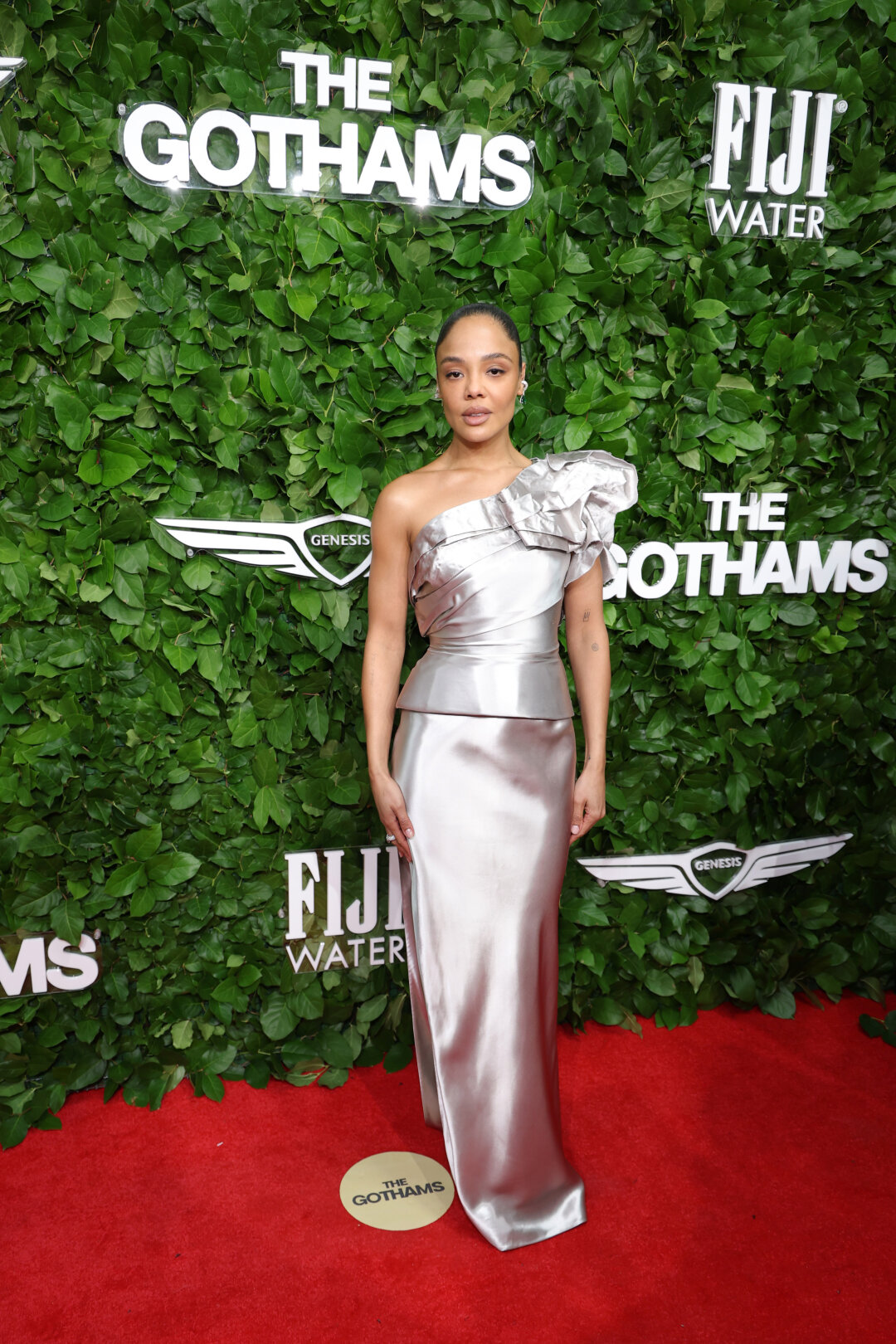 Тесса Томпсон в Schiaparelli