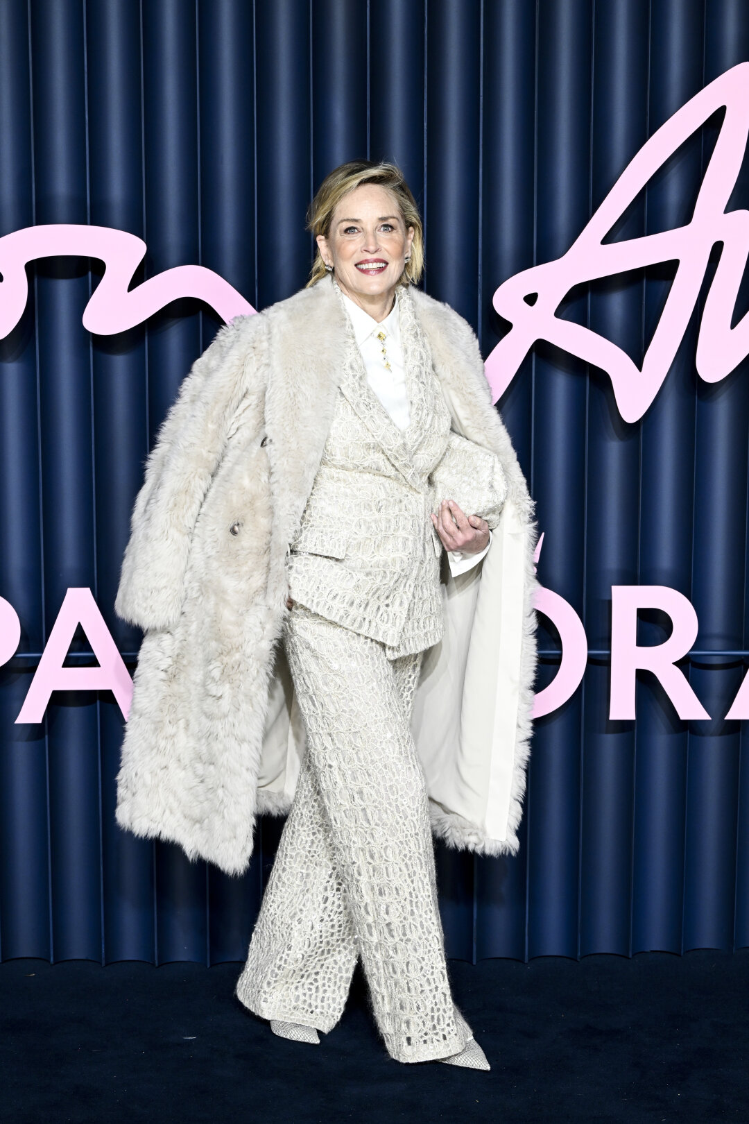 Шерон Стоун в Brunello Cucinelli