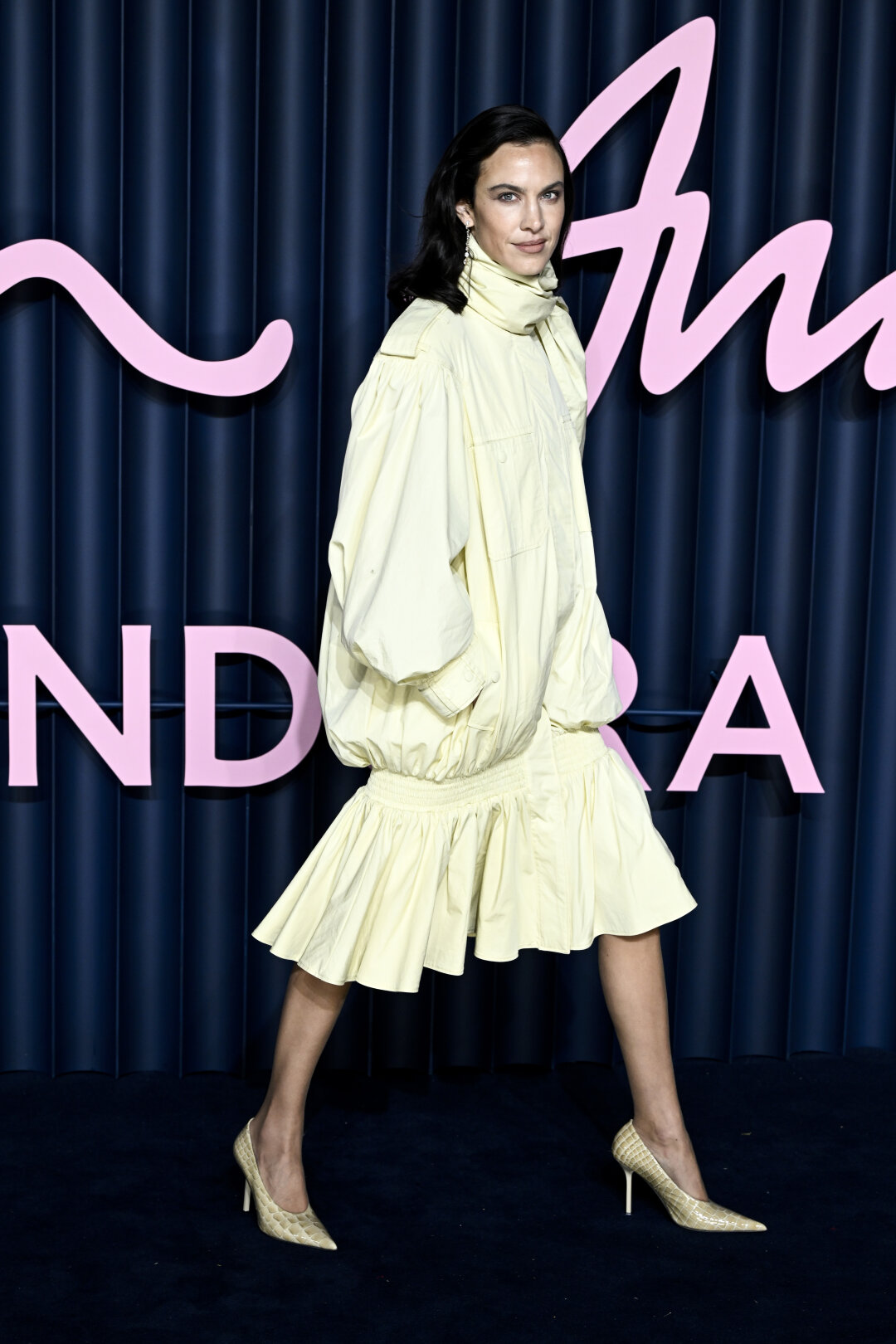 Алекса Чанг в Chloe