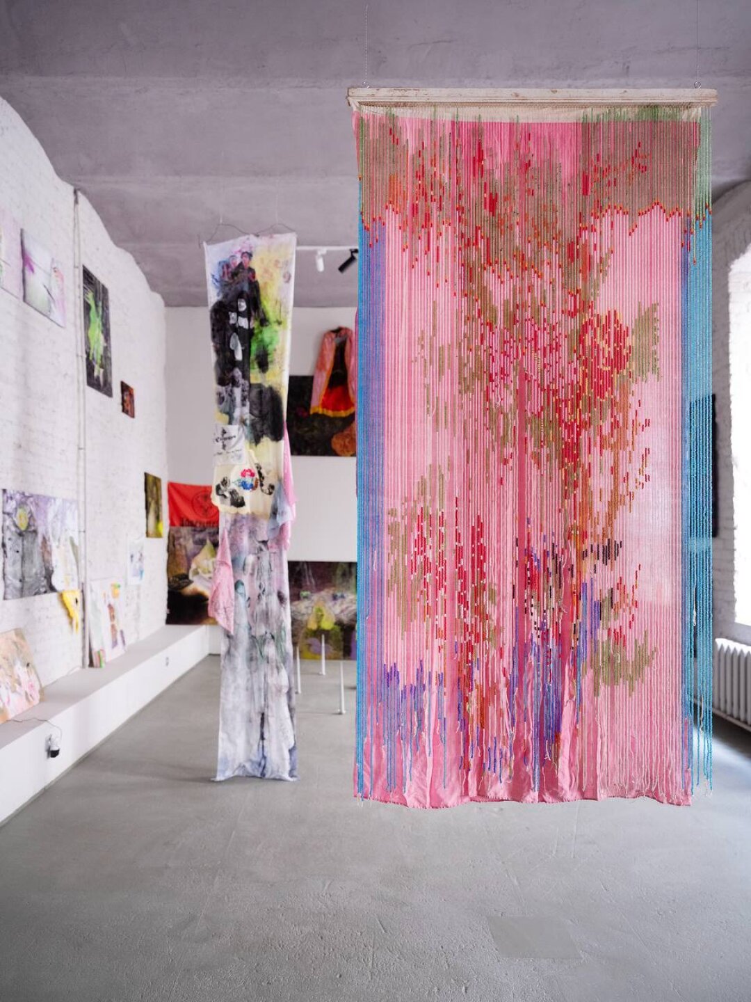 Юлия Мортиис. Выставка ukrytye. 2025