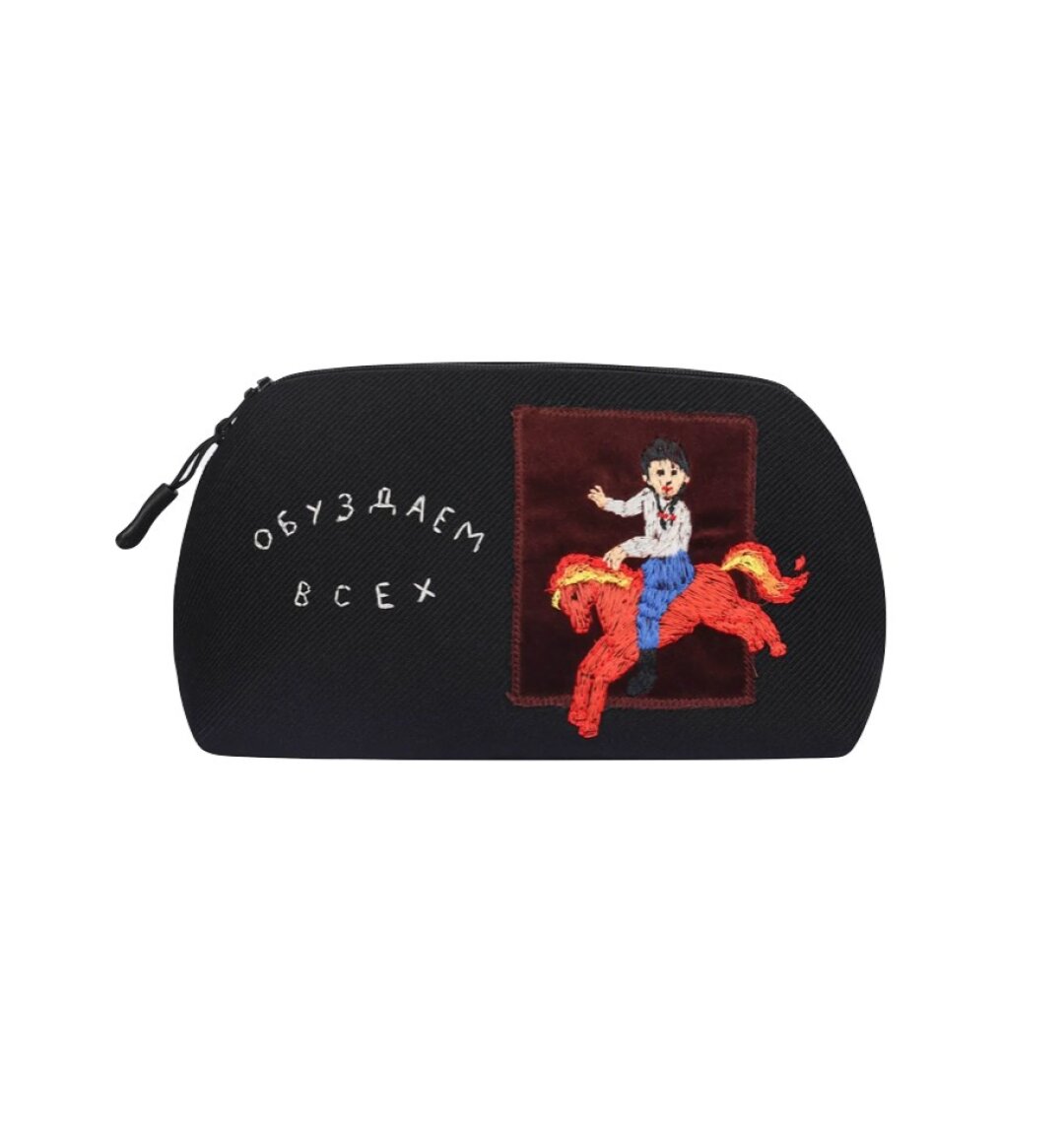 Косметичка Ola Ola x Саша Браулов, 6 600 руб.