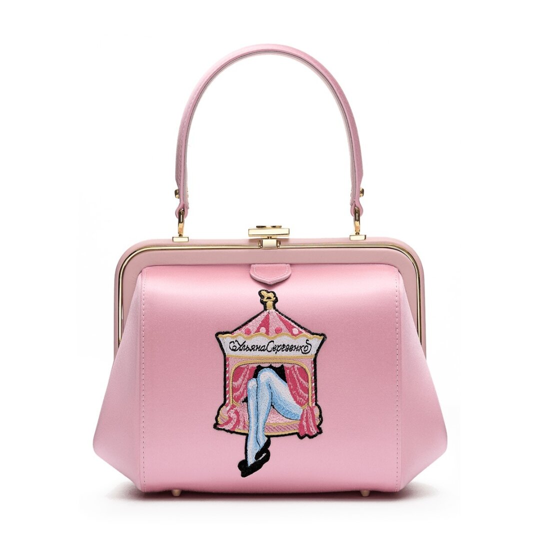 Ulyana Sergeenko, 245 000 руб.