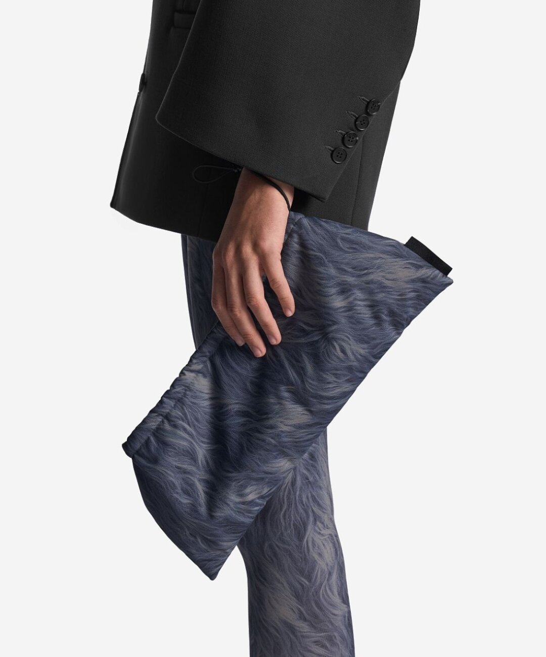 Ushatava, 9 900 руб.