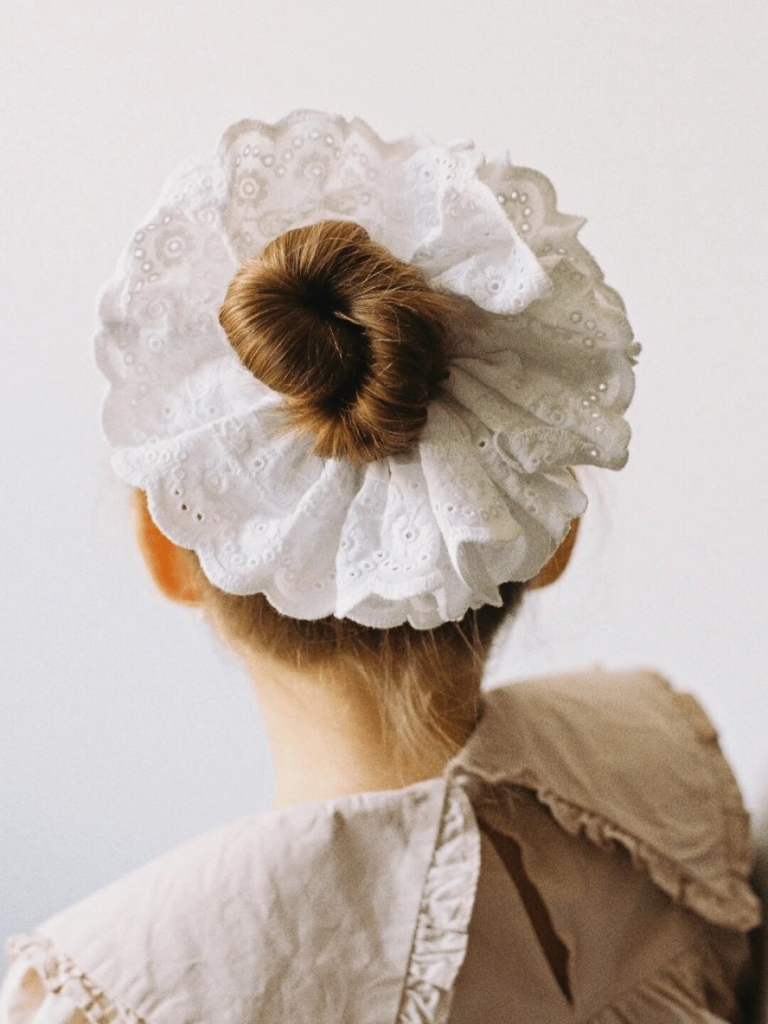 Резинка для волос daje х Бабушкины Связи, 2 350 руб.