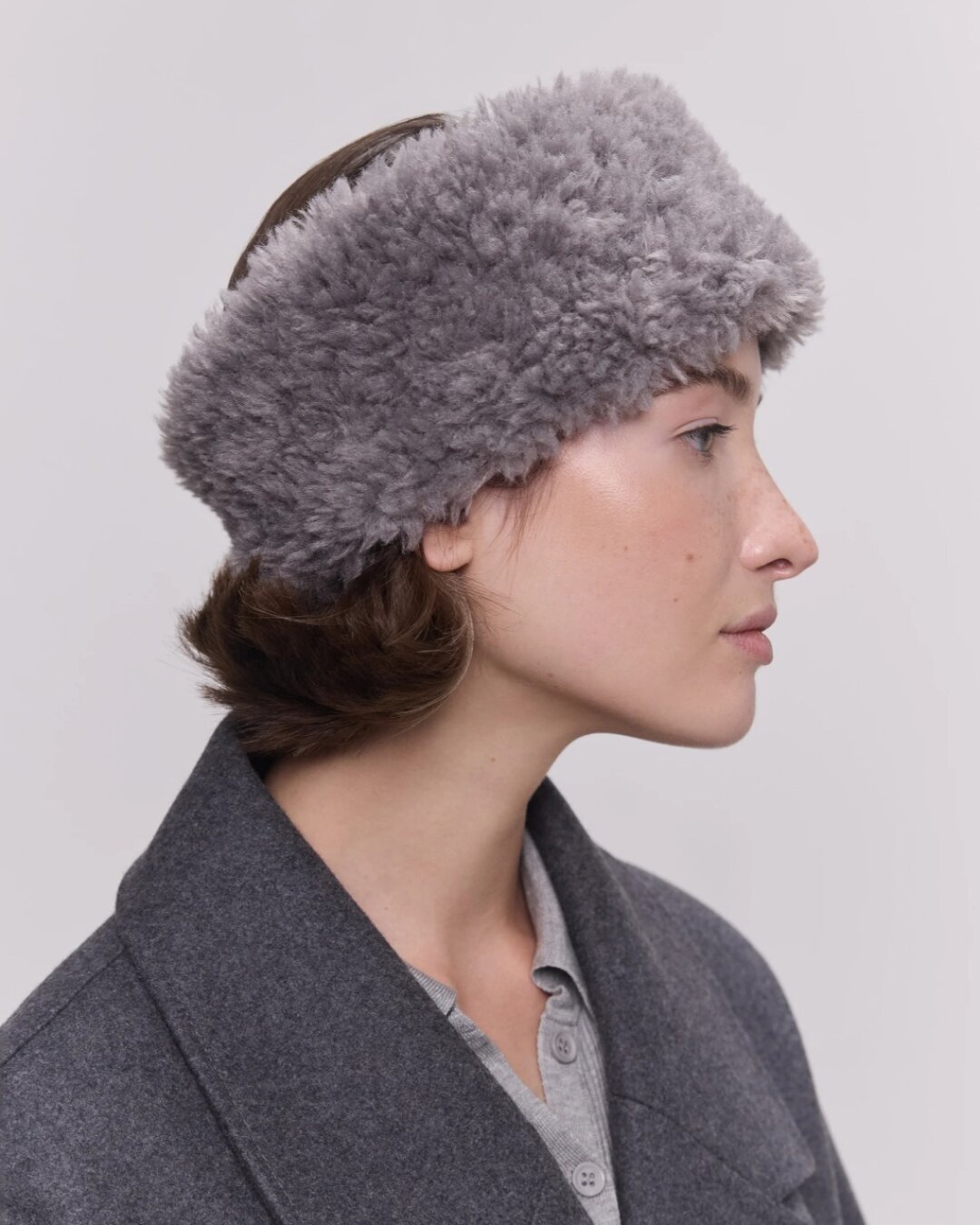 Повязка Only me, 2 610 руб.