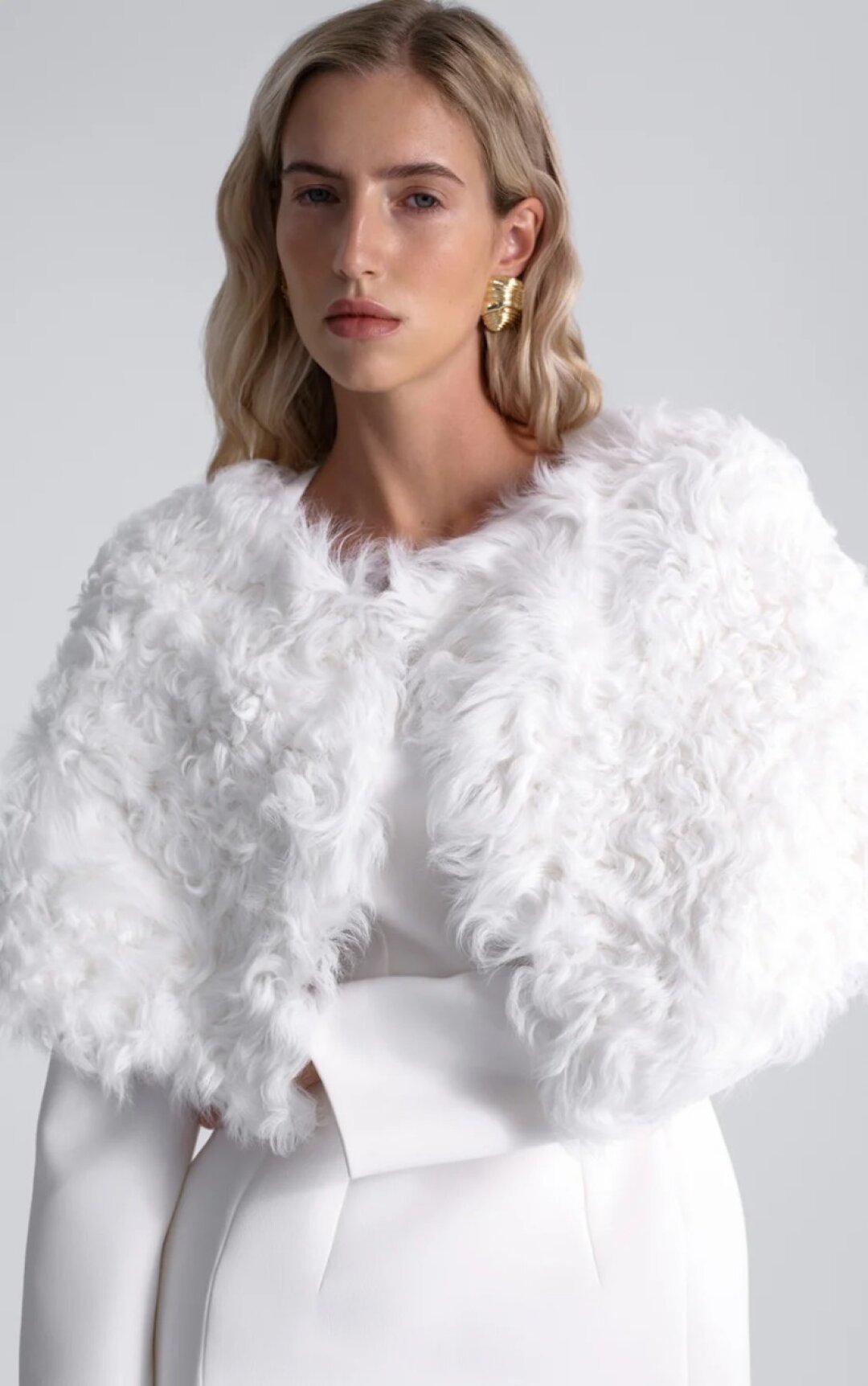 Накидка 1811, 79 990 руб.