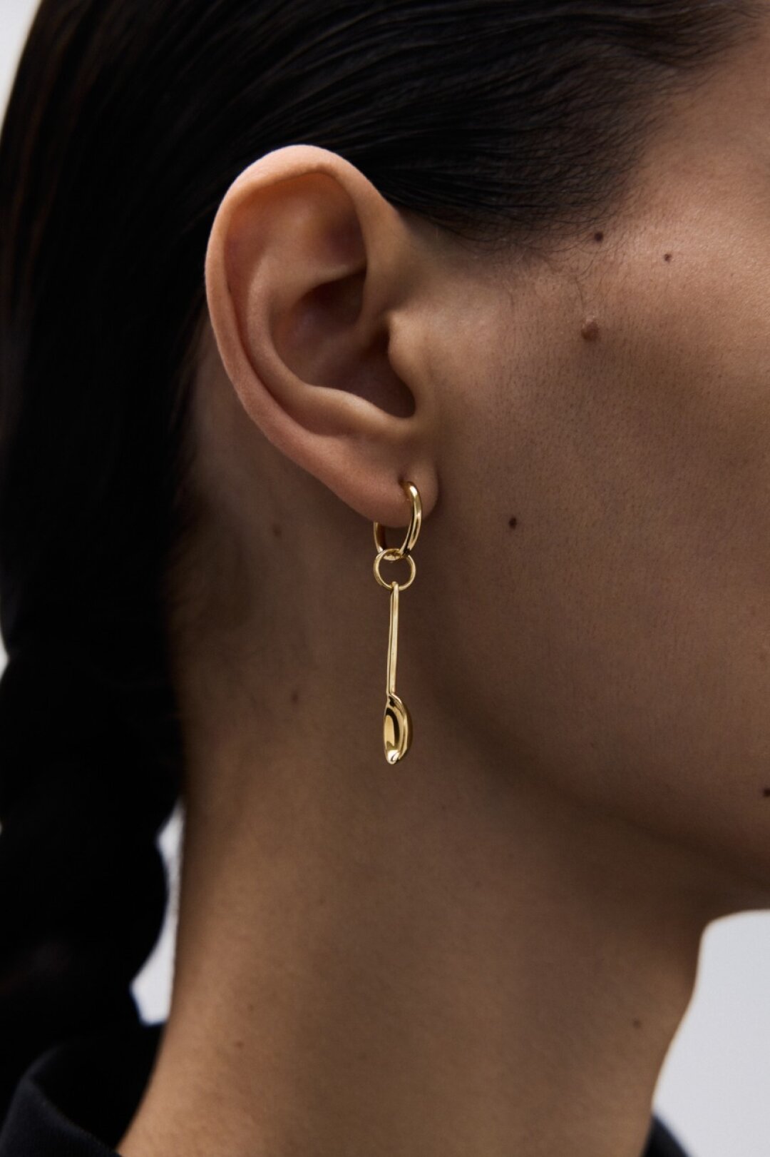 Тринкет Avgvst, 3 800 руб.