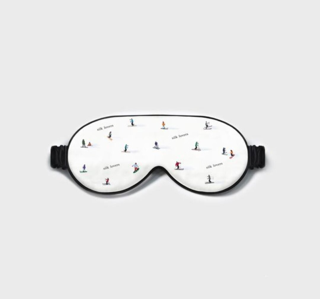 Маска для сна Silk Lovers, 4 800 руб.