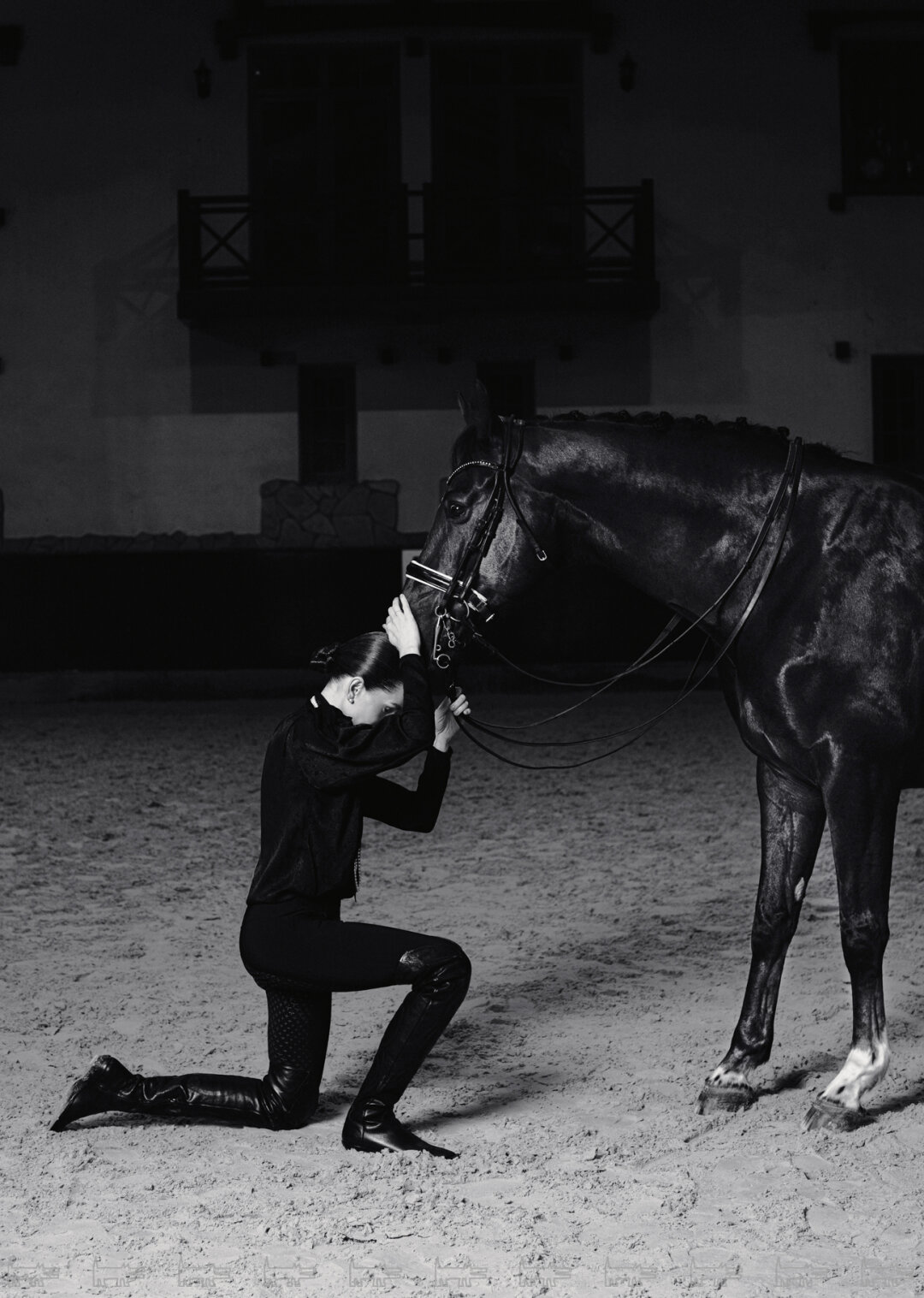 На Анне: серьги из жемчуга MERCURY