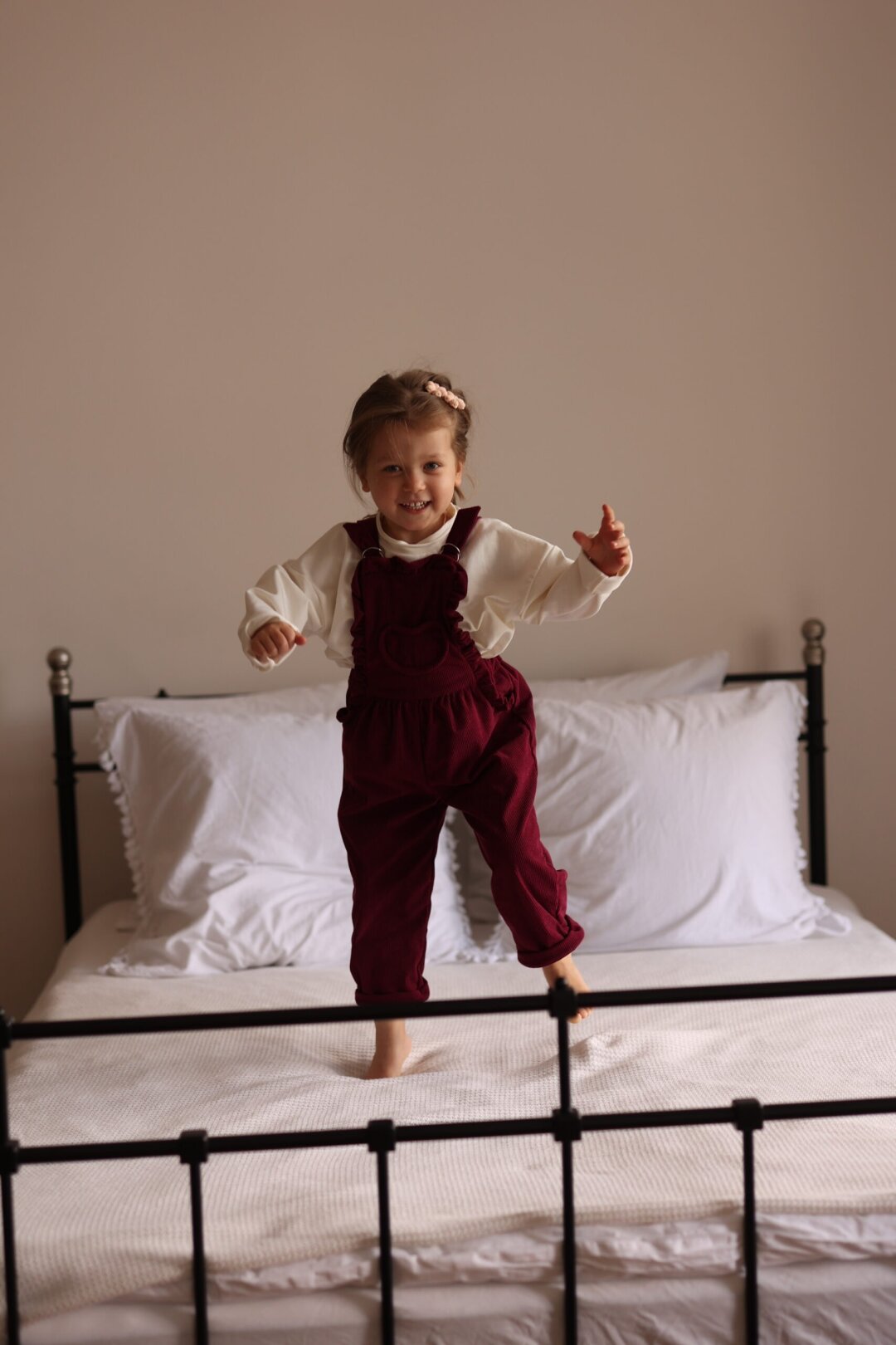 Комбинезон «Три сестры», 3 000 руб.