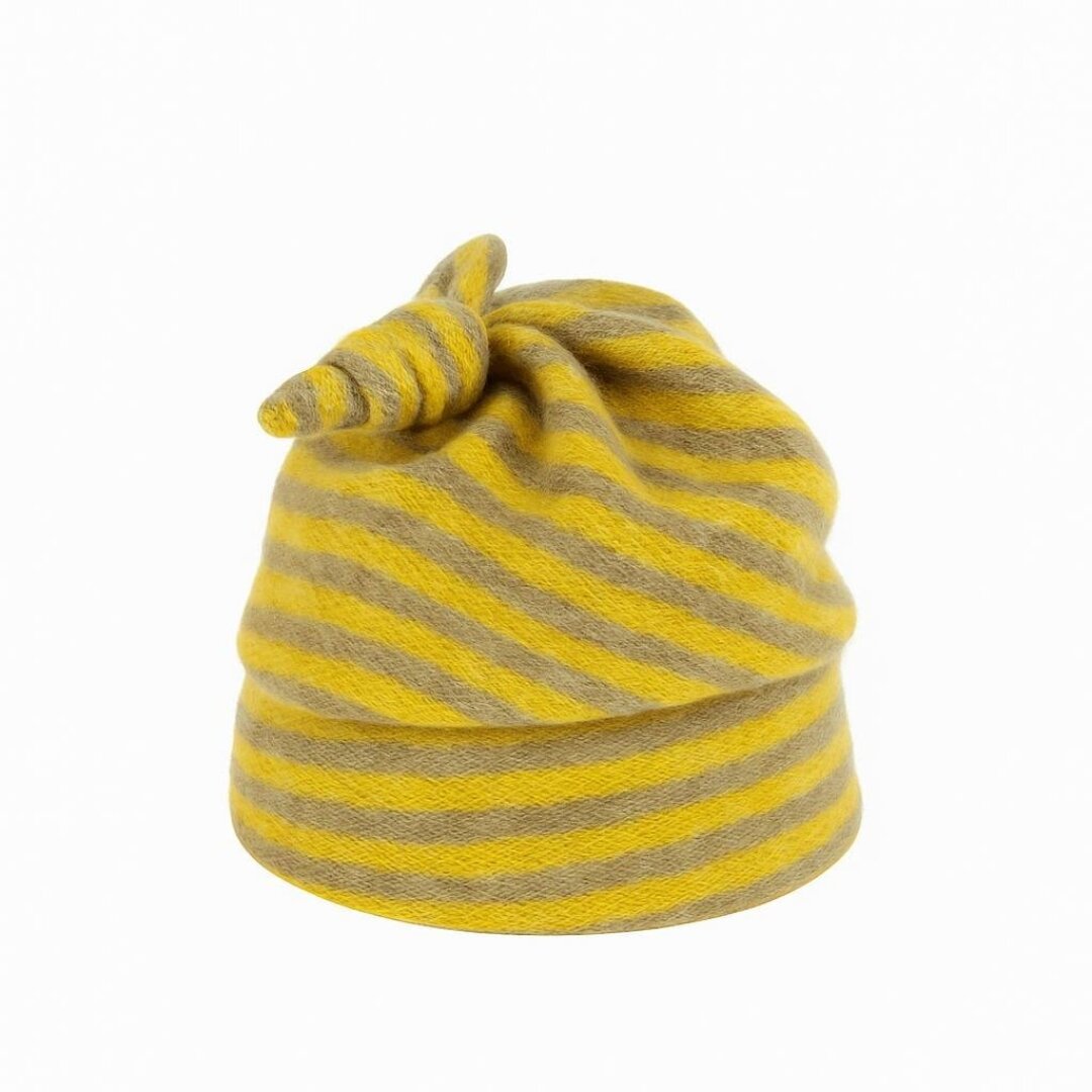 Шапка-узелок Nasspen, 5 400 руб.