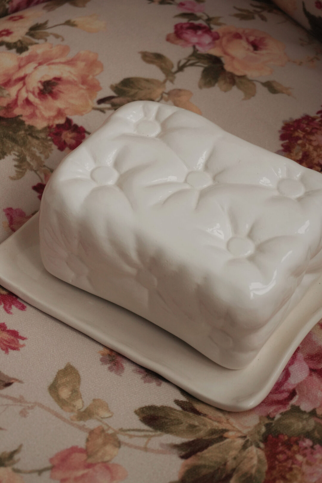 Масленка Sac du Jour, 16 000 руб.