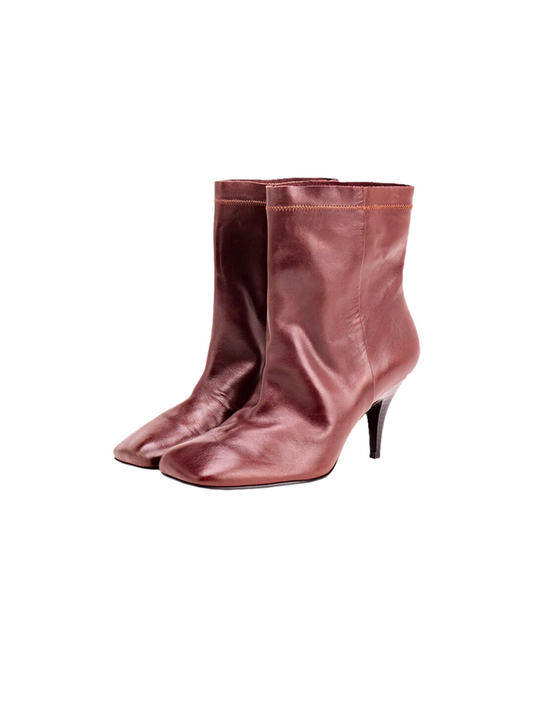 Бургунди — важный фэшн-цвет от Chloe и Chanel