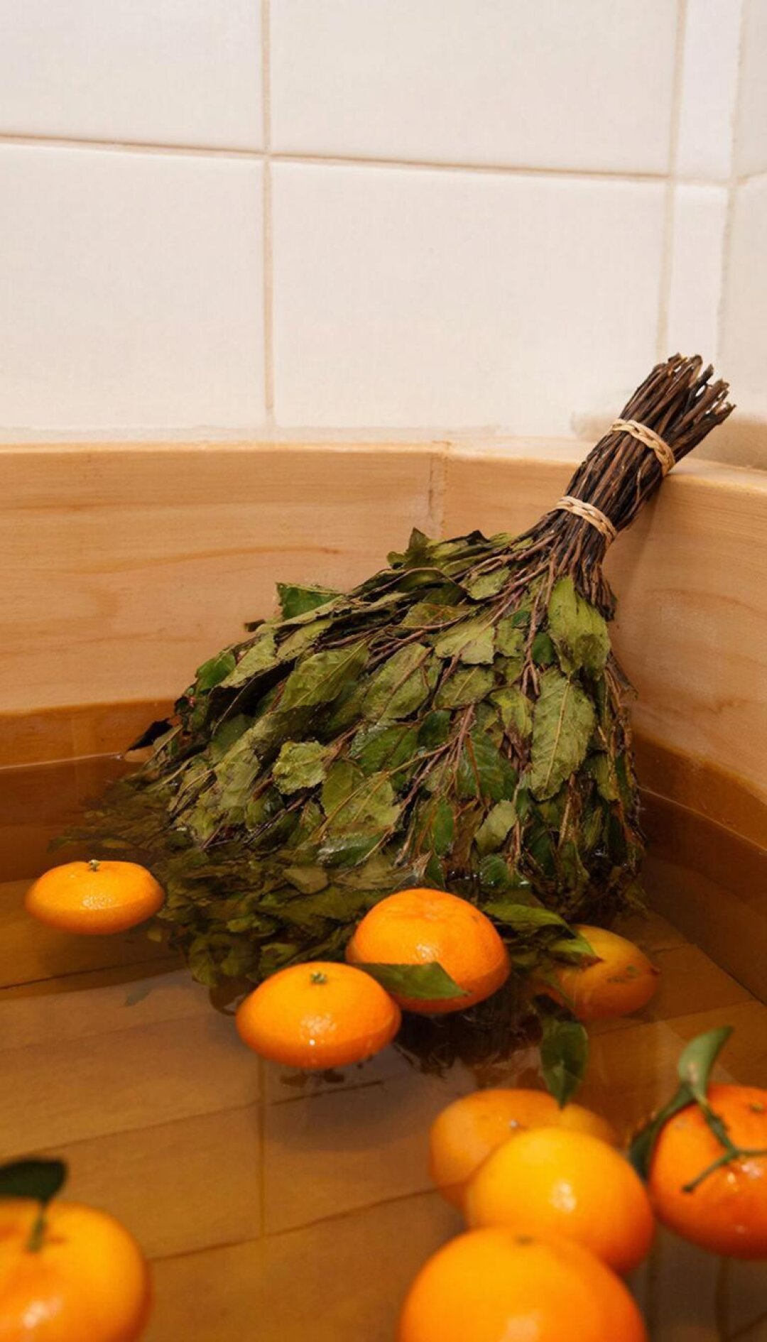 «Ипполит» Идеальный мэтч! Классный подарок любителям крафта найден у ребят из локальной пивоварни On the Bones, выступившими в коллаборации с любимой