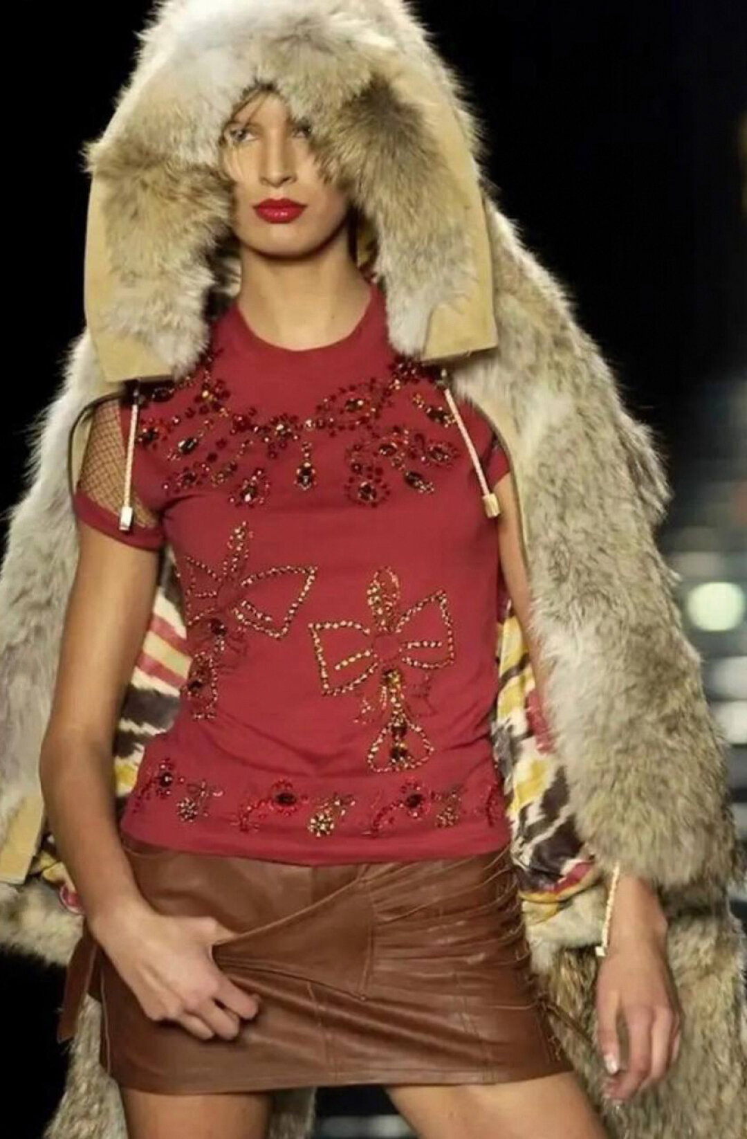 В меховой коллекции Галины есть и легендарная шуба из койота Christian Dior сезона осень-зима 2002