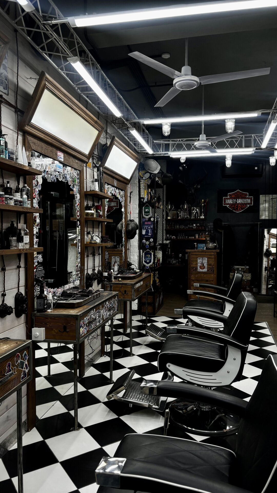 Номинал подарочного сертификата стартует от тысячи рублей