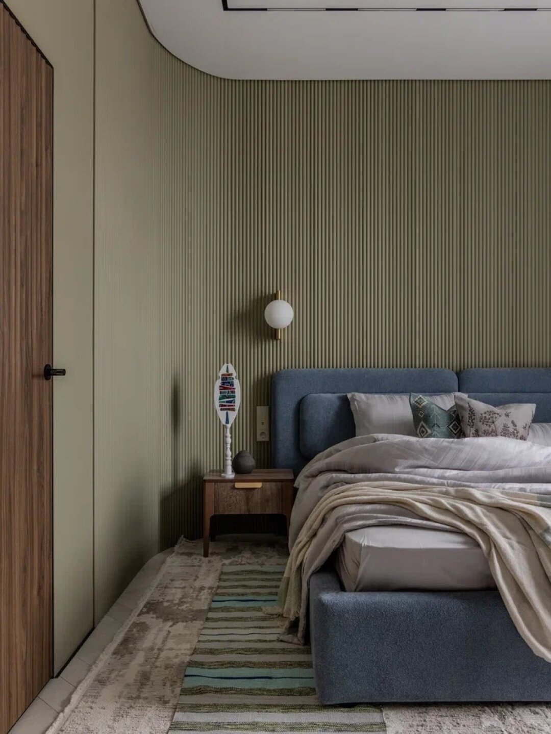 Ковры для проекта заказали в салоне «Мир ковров»