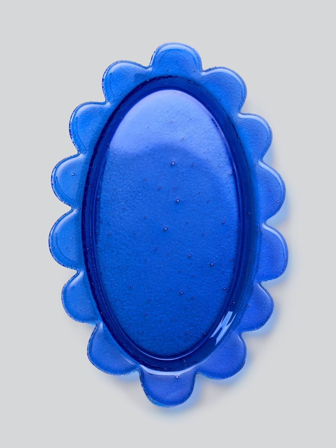 Блюдо Solid Water, 30 000 руб.