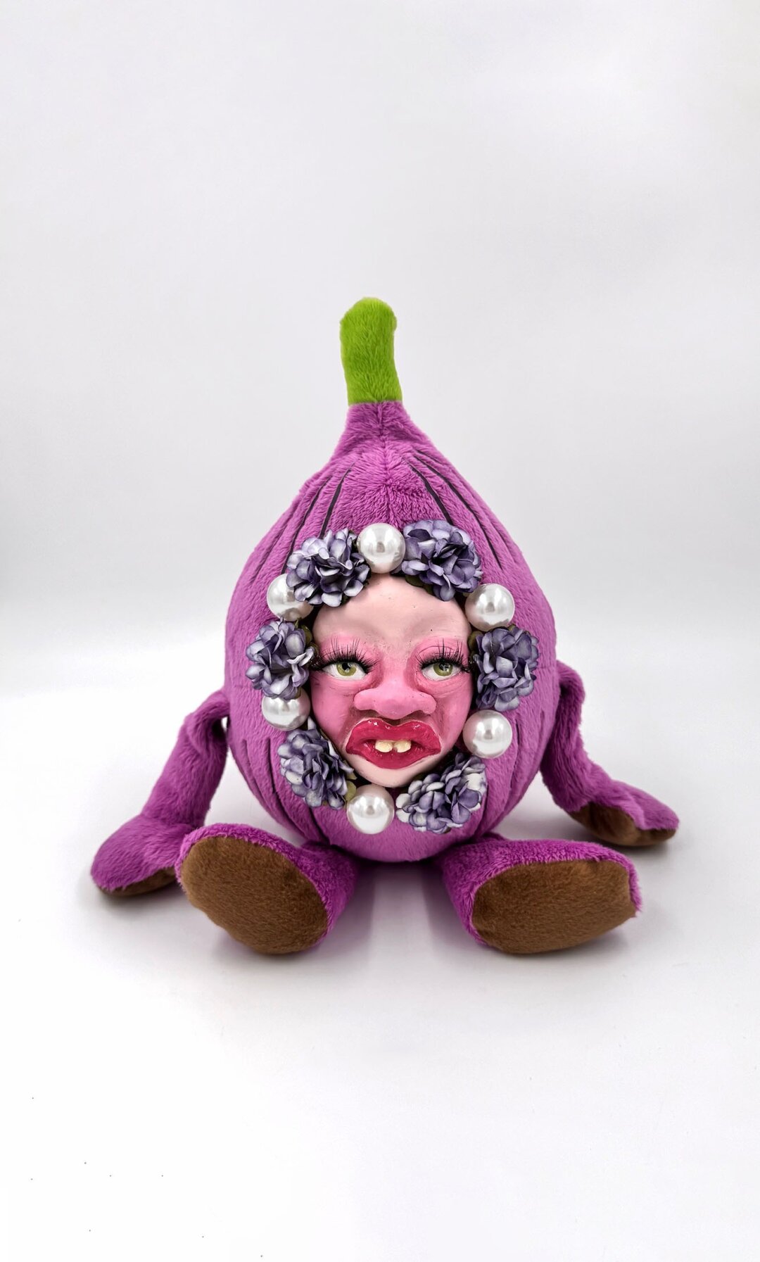 Тоня Углова «Луковица Анна», 16 000 руб.