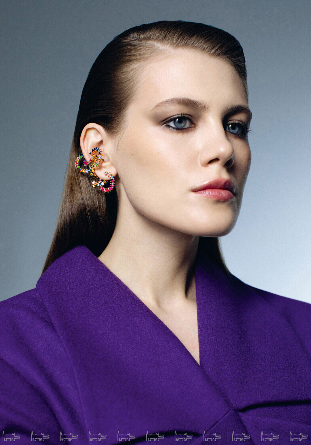 На Ринате Тимербаевой: серьги MIUZ DIAMONDS, пальто ZNWR