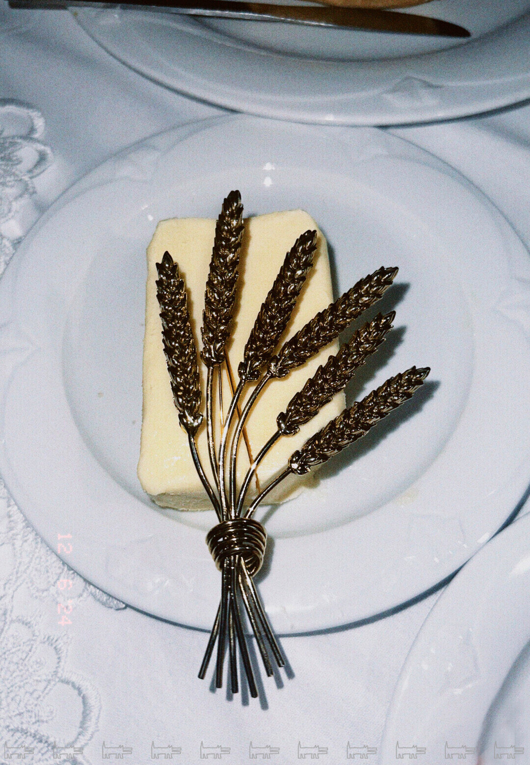 Винтажная брошь KENZO из коллекции Анатоля Вовка