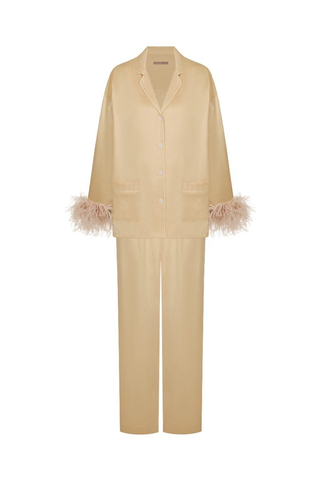 Пижама AnnMel, 13 592 руб. Без перьев в следующем году никуда — будь то гранд-боа с подземного показа Chanel, или неоновые клатчи Ferragamo, или