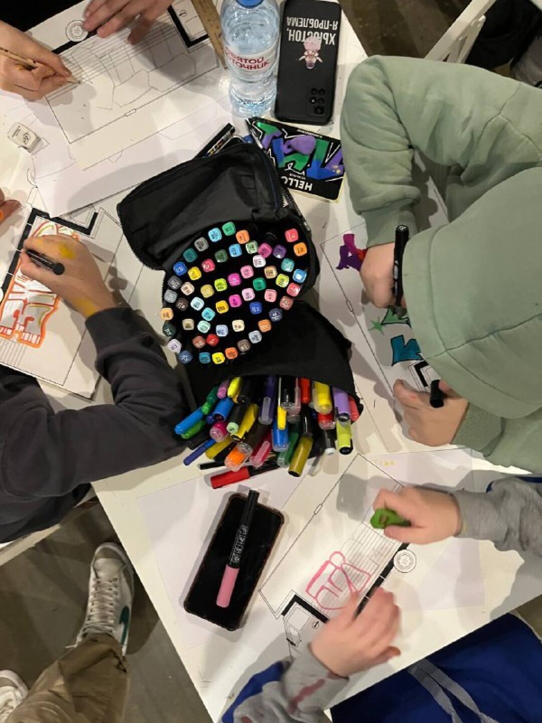 Скетч-батл от Plus Market