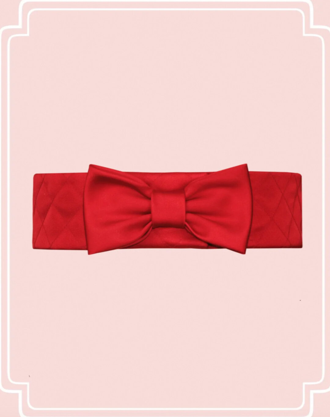 Оби-бант Meowshka, 31 000 руб. 2026-й — год бантика (засвидетельствовано каждым вторым луком Джонатана Андерсона в Dior и целым корпусом вау-блуз