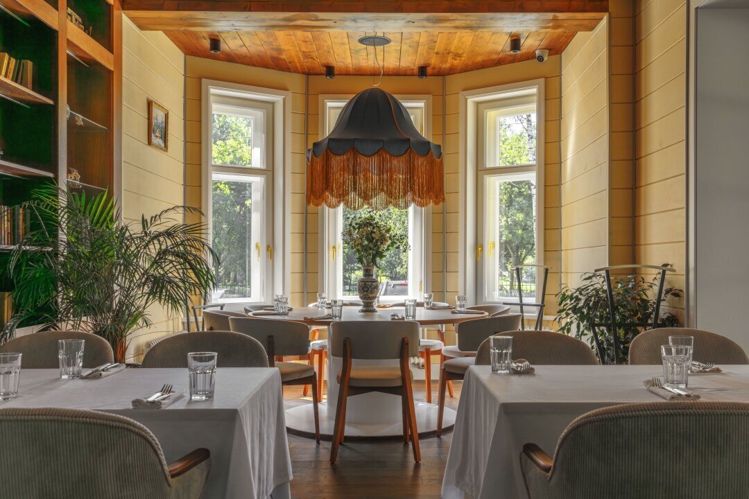 «Огородники» «Матушка Земля» в исполнении потомственного ресторатора Марка Лапина — это кухня регионов России в отреставрированной усадьбе инженера